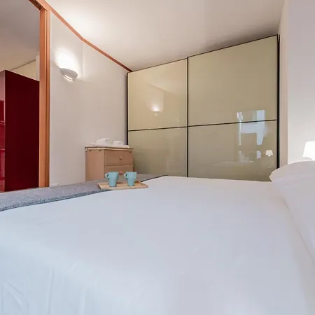 아파트 Realkasa Podgora Flat *